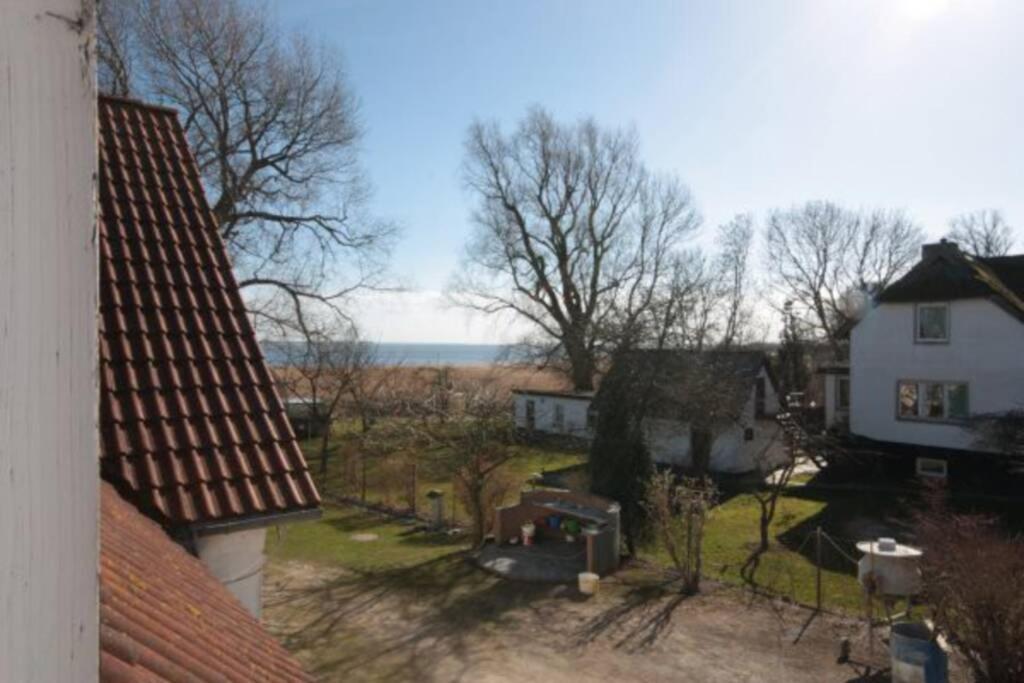Lacky - Kleines Familienreihenmittelhaus In Grieben Hiddensee Esterno foto
